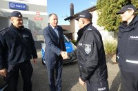 Komendant Miejski Policji dziękuje włodarzom miasta za wsparcie w zakupie nowych aut