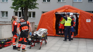 służby w trakcie ćwiczeń