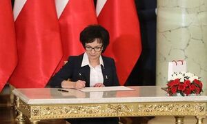 Pani Minister Elżbieta Witek