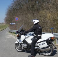 Policjant WRD na motocyklu